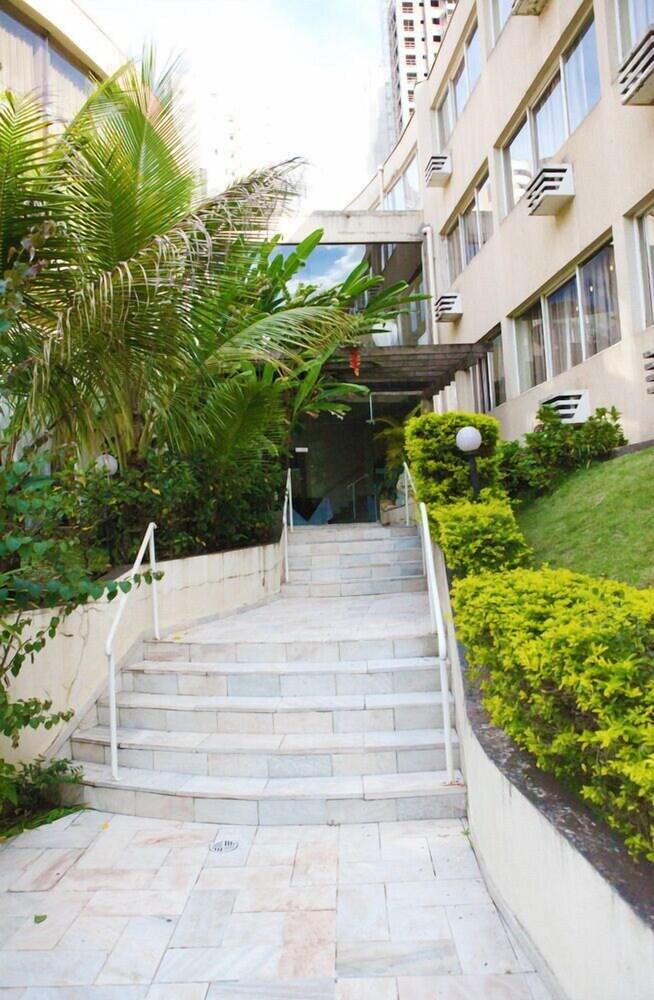 Harbor Hotel 3*